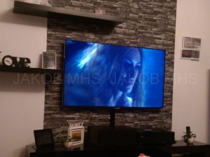 Neuer Fernseher TV Flachbild